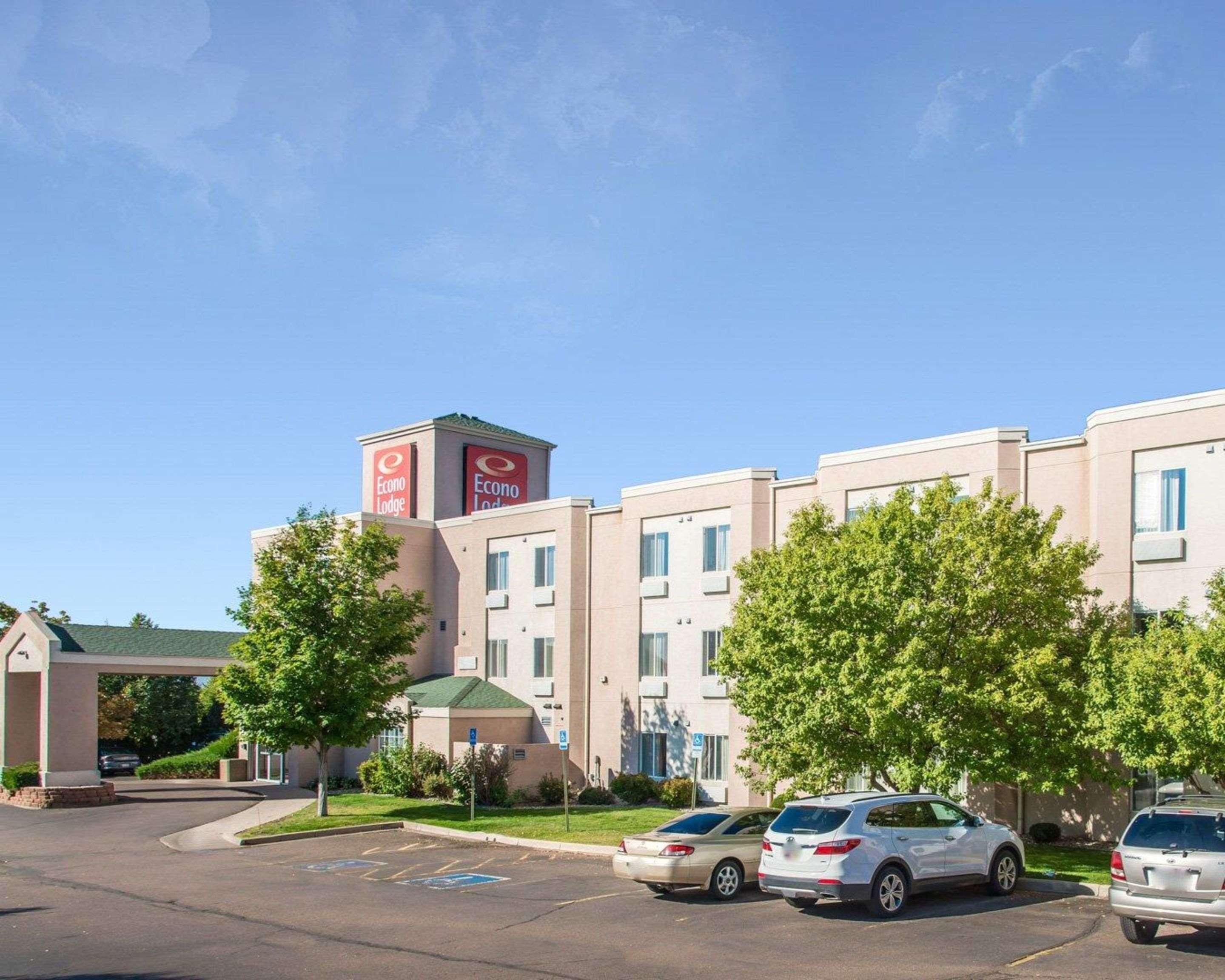 Econo Lodge North Academy Colorado Springs Bagian luar foto