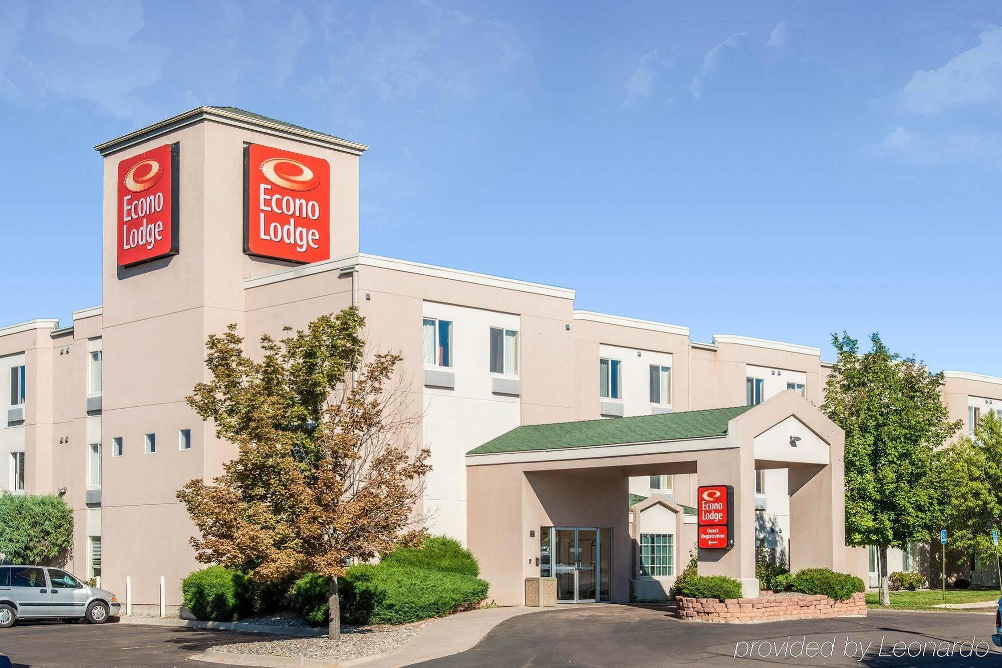 Econo Lodge North Academy Colorado Springs Bagian luar foto